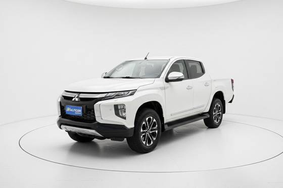 MITSUBISHI L200 TRITON 2.4 16V TURBO DIESEL SPORT HPE-S CD 4P 4X4 AUTOMÁTICO